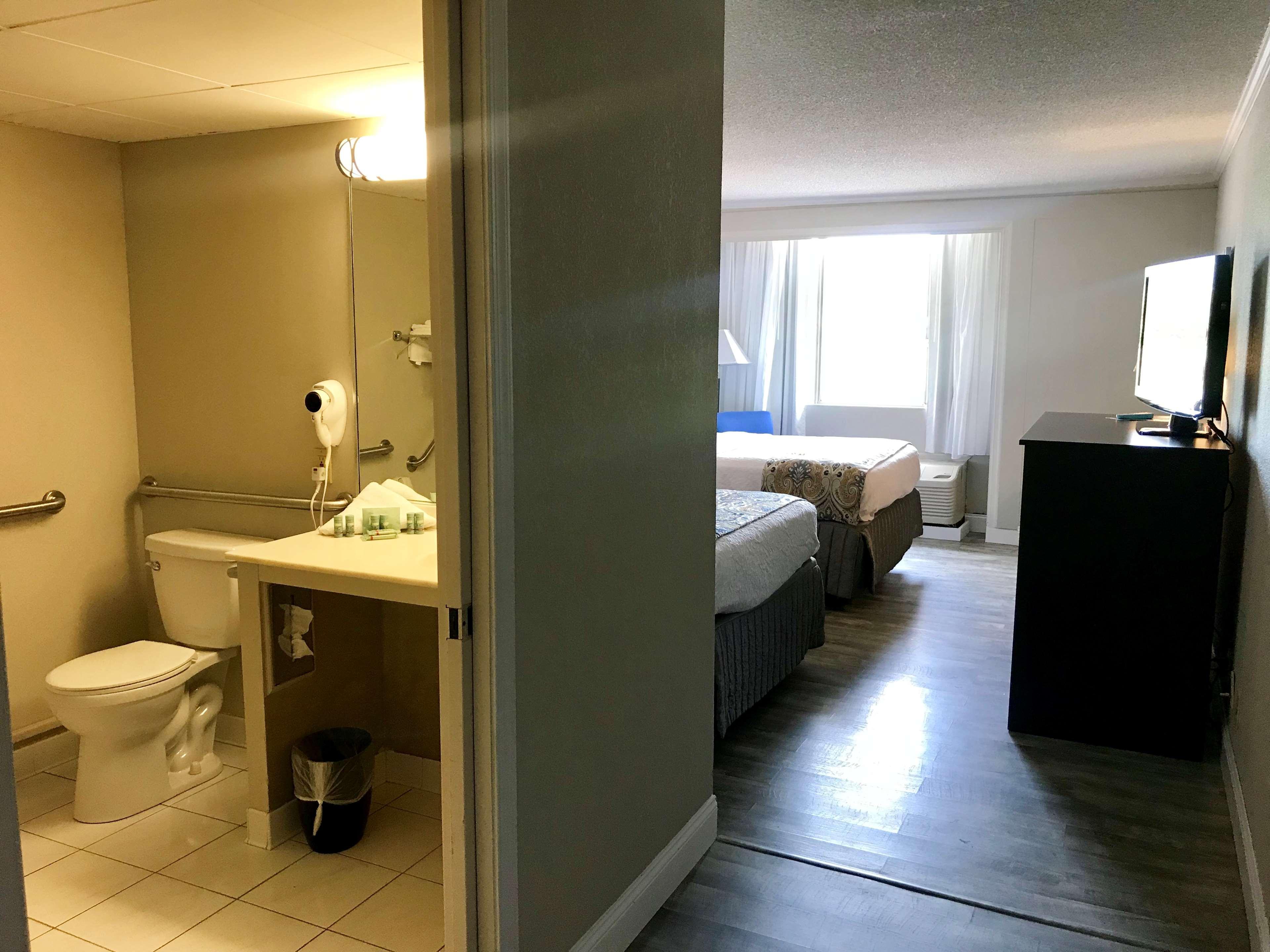 Surestay Plus Hotel By Best Western Lehigh Valley Bethlehem Bagian luar foto