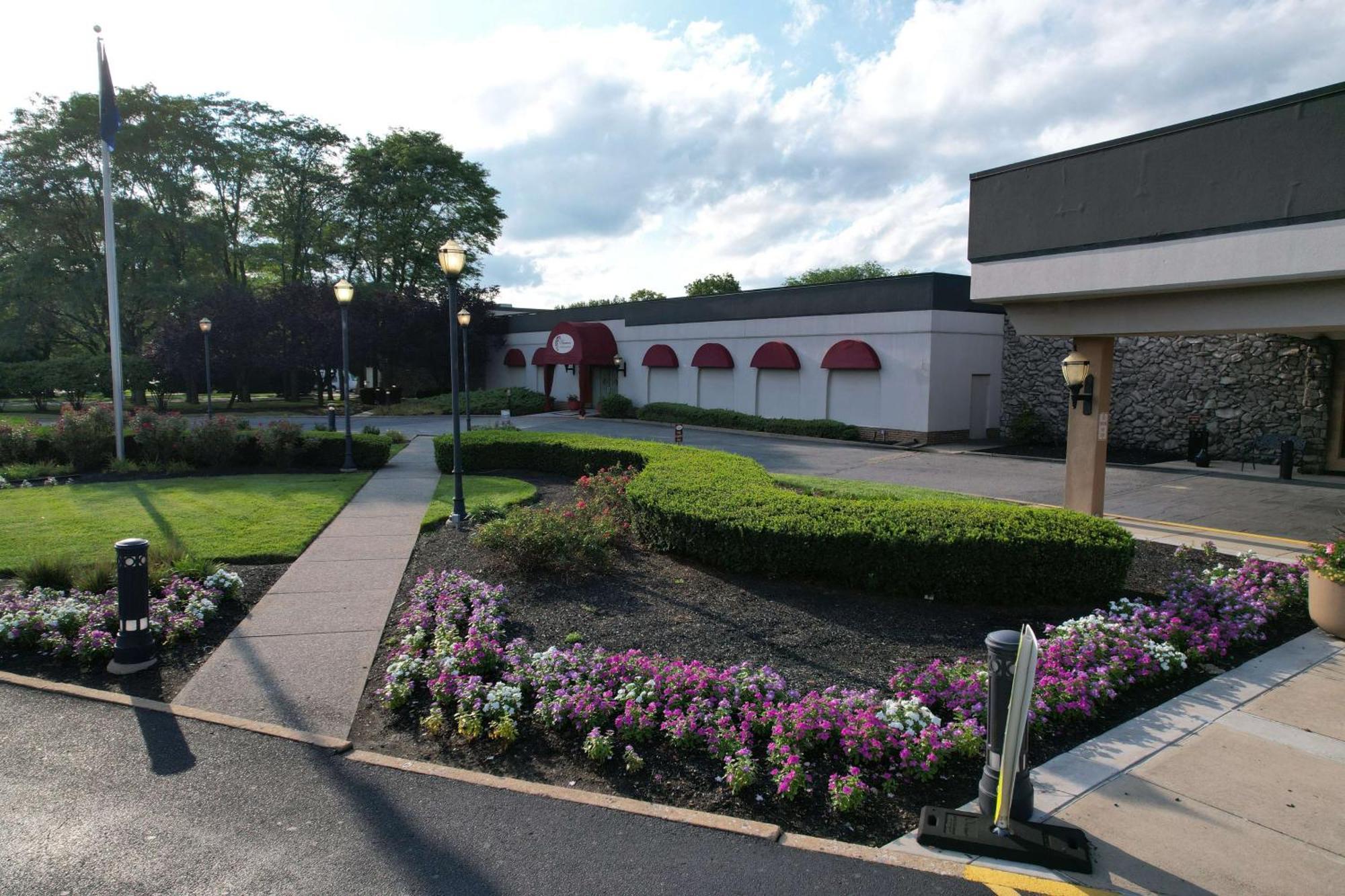 Surestay Plus Hotel By Best Western Lehigh Valley Bethlehem Bagian luar foto